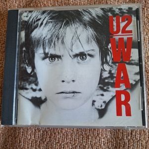 CD U2 War